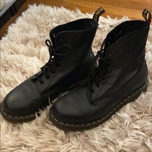Dr.Martens matte shoes size 9